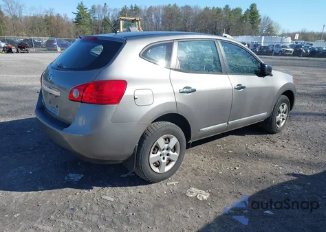 2014 Nissan Rogue Select S z USA, uszkodzony, nr VIN JN8AS5MV3EW708141